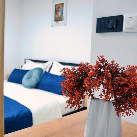 Piranum Guesthouse エクステリア 写真